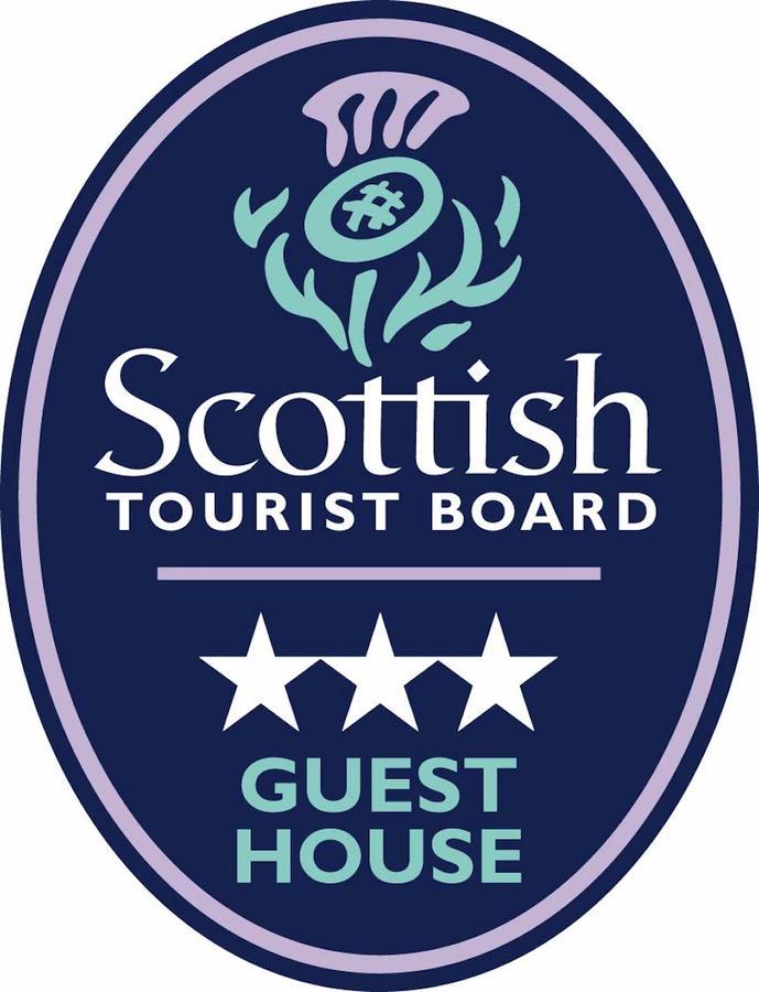 Clarke Cottage Guest House ダンファームリン エクステリア 写真